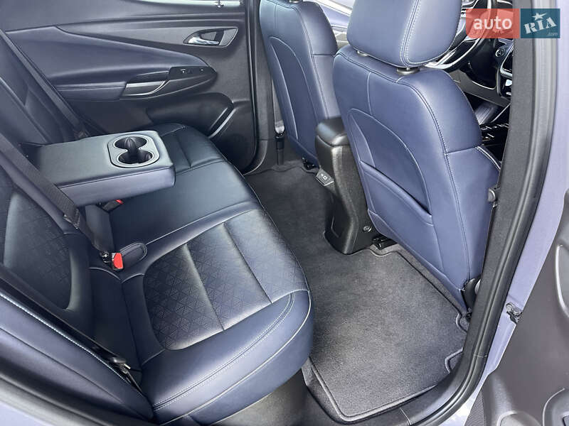 Внедорожник / Кроссовер Chevrolet Bolt EUV 2021 в Ромнах