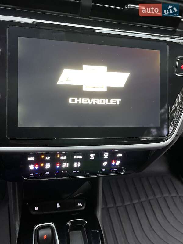 Позашляховик / Кросовер Chevrolet Bolt EUV 2022 в Радивиліві