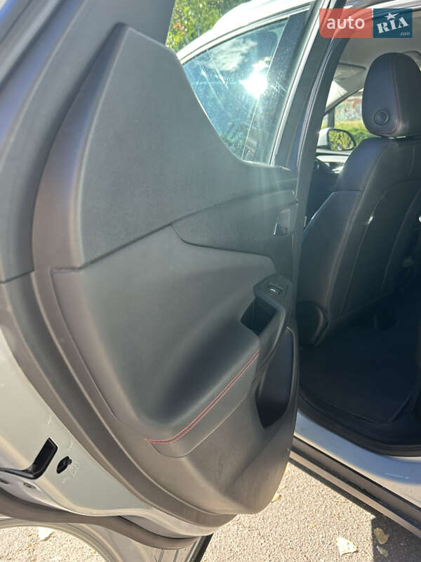 Позашляховик / Кросовер Chevrolet Bolt EUV 2023 в Києві