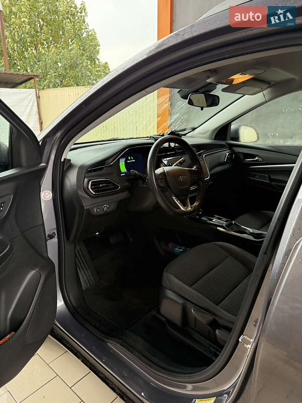 Позашляховик / Кросовер Chevrolet Bolt EUV 2023 в Одесі