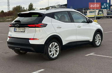 Хетчбек Chevrolet Bolt EUV 2023 в  фото 4 Хетчбек Chevrolet Bolt EUV 2023 в