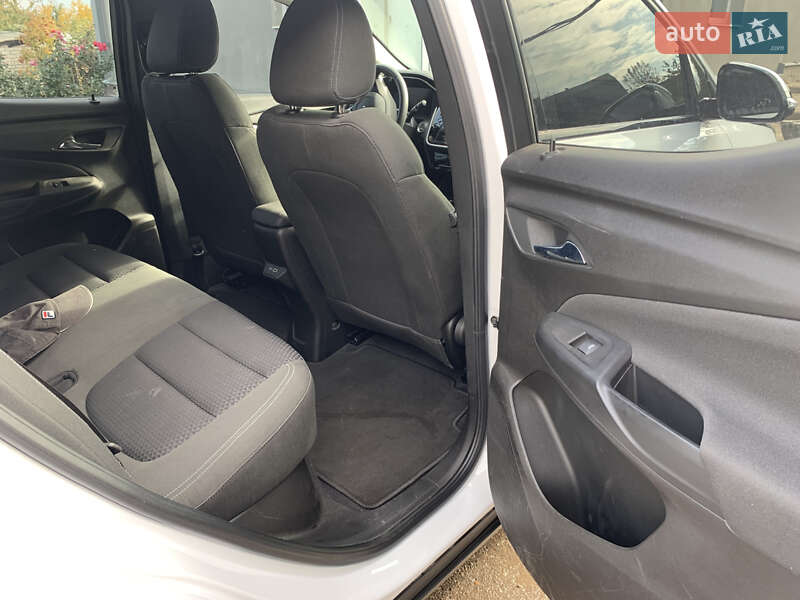 Позашляховик / Кросовер Chevrolet Bolt EUV 2022 в Харкові фото 11 Позашляховик / Кросовер Chevrolet Bolt EUV 2022 в Харкові
