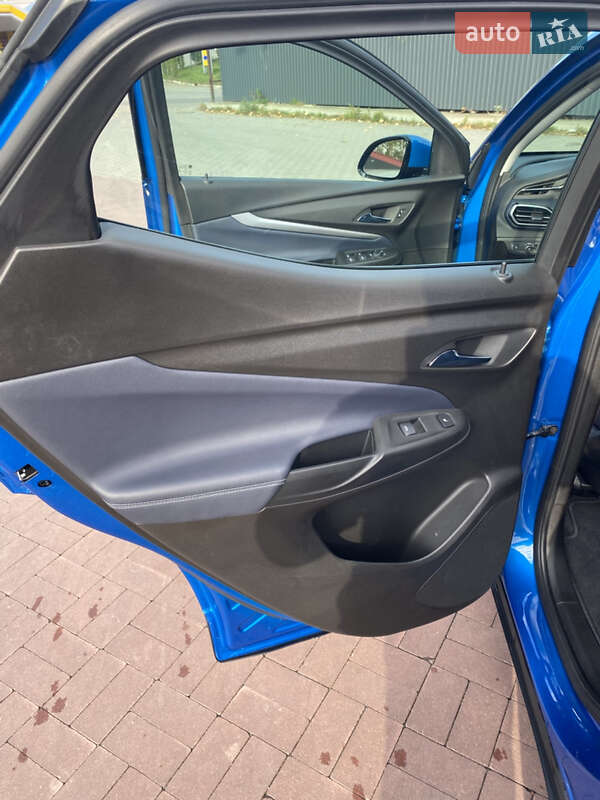 Внедорожник / Кроссовер Chevrolet Bolt EUV 2021 в Ровно