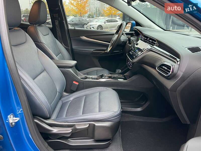 Позашляховик / Кросовер Chevrolet Bolt EUV 2023 в Києві