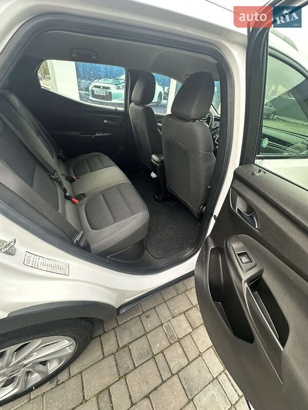 Позашляховик / Кросовер Chevrolet Bolt EUV 2023 в Рівному фото 24 Позашляховик / Кросовер Chevrolet Bolt EUV 2023 в Рівному