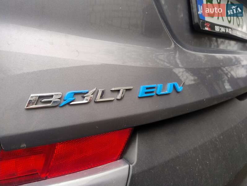 Хетчбек Chevrolet Bolt EUV 2023 в Хмельницькому