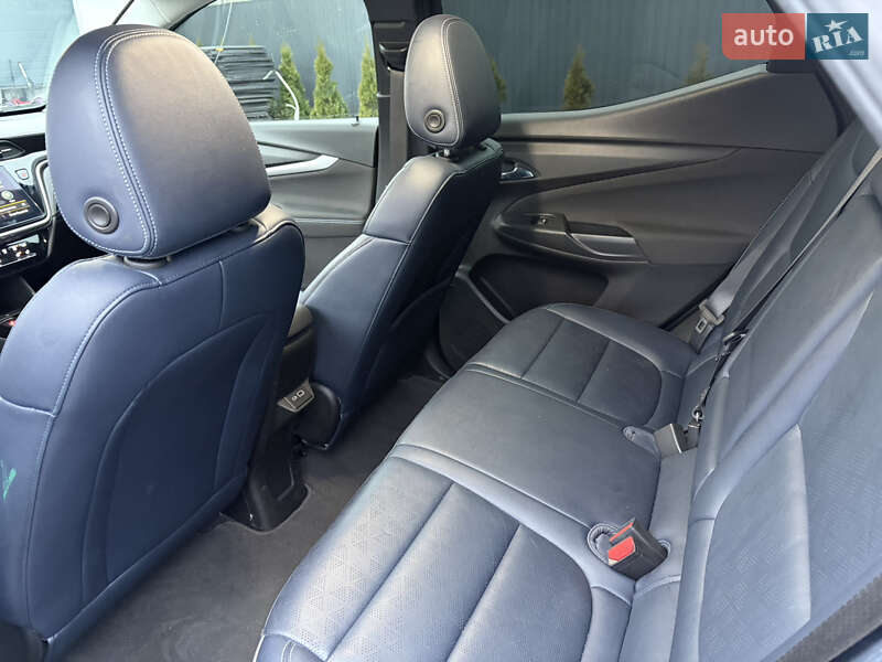 Позашляховик / Кросовер Chevrolet Bolt EUV 2022 в Рівному