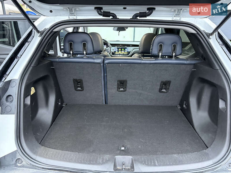 Позашляховик / Кросовер Chevrolet Bolt EUV 2022 в Рівному