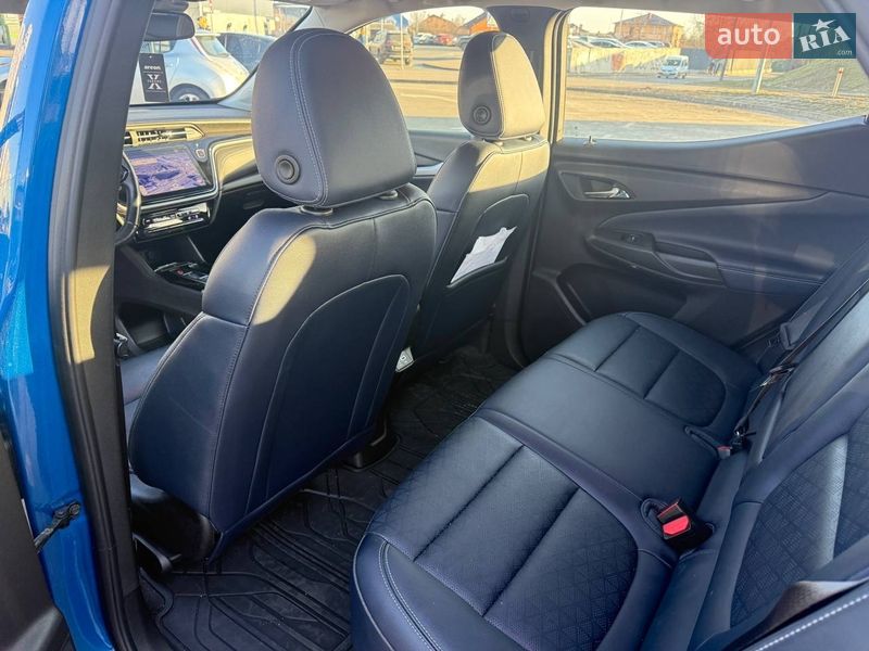 Внедорожник / Кроссовер Chevrolet Bolt EUV 2021 в Киеве