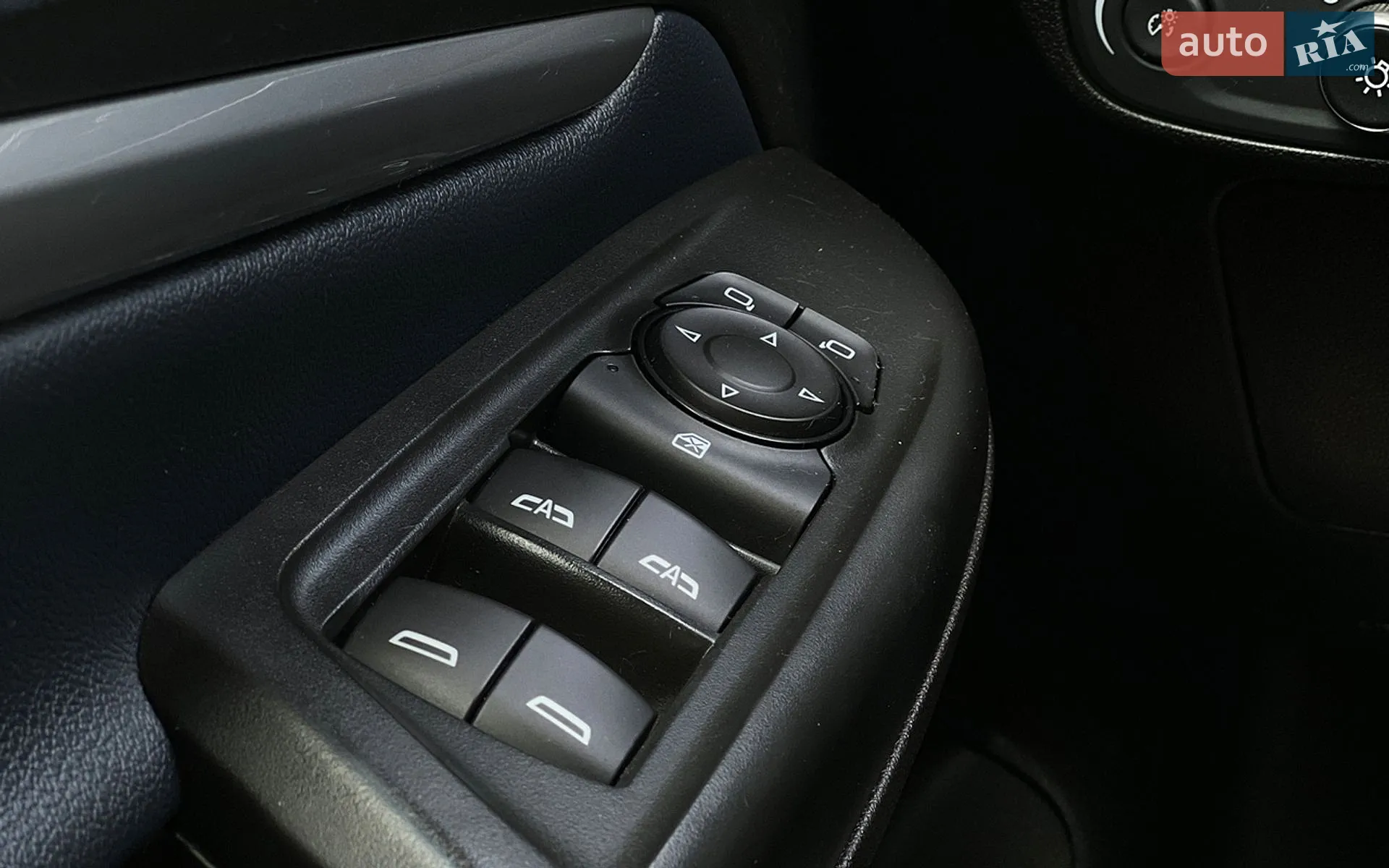 2023 Chevrolet Bolt EUV - мініатюра 18