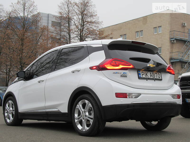 Хетчбек Chevrolet Bolt EV 2017 в Києві