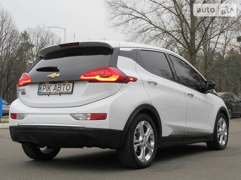 Хетчбек Chevrolet Bolt EV 2017 в Києві
