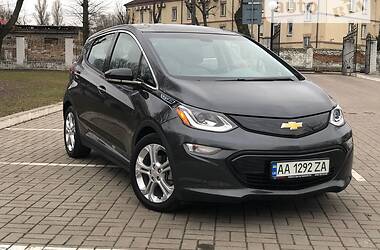 Хэтчбек Chevrolet Bolt EV 2017 в Киеве