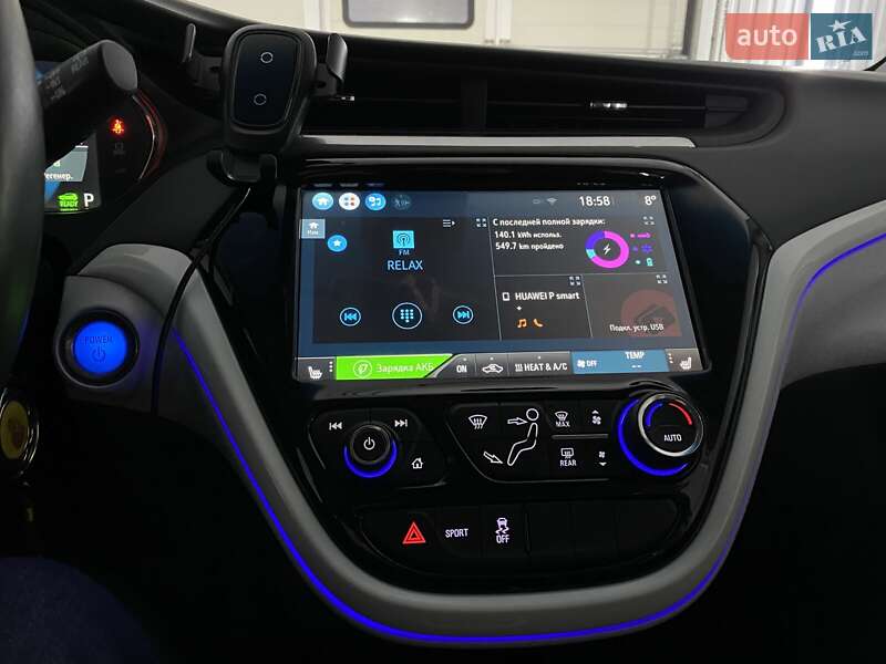 Хэтчбек Chevrolet Bolt EV 2017 в Киеве