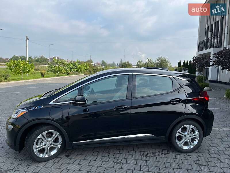 Хэтчбек Chevrolet Bolt EV 2018 в Стрые