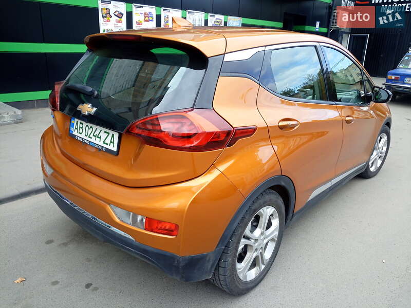 Хетчбек Chevrolet Bolt EV 2017 в Могилів-Подільському