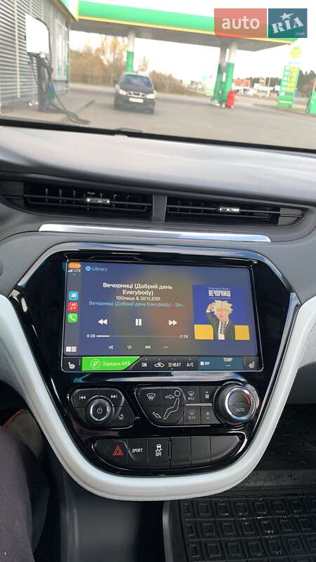 Хэтчбек Chevrolet Bolt EV 2020 в Каменском
