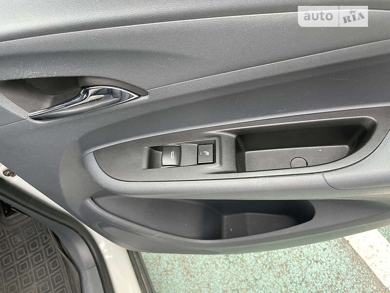 Хэтчбек Chevrolet Bolt EV 2017 в Виннице