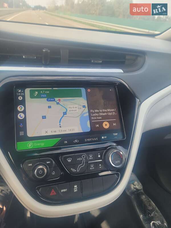 Хэтчбек Chevrolet Bolt EV 2017 в Киеве