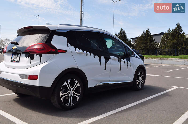 Хэтчбек Chevrolet Bolt EV 2017 в Николаеве