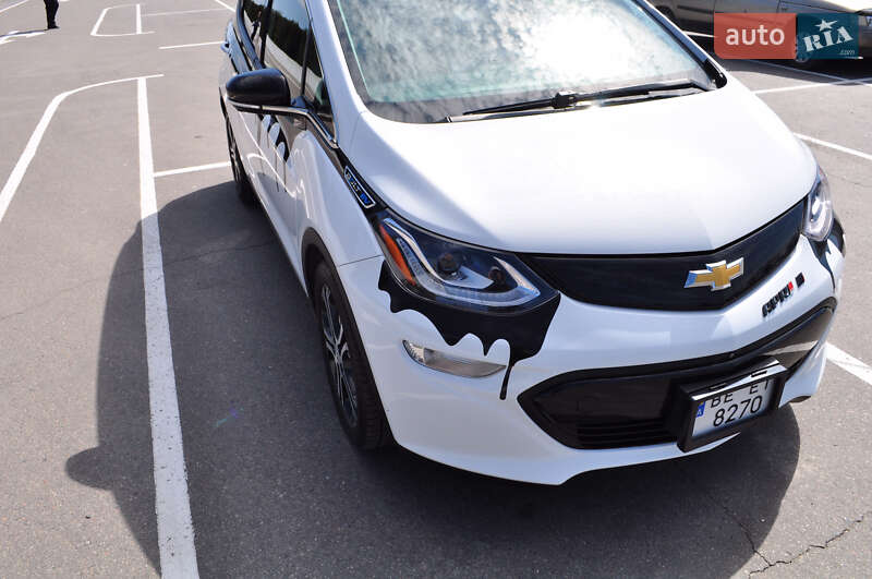 Хэтчбек Chevrolet Bolt EV 2017 в Николаеве