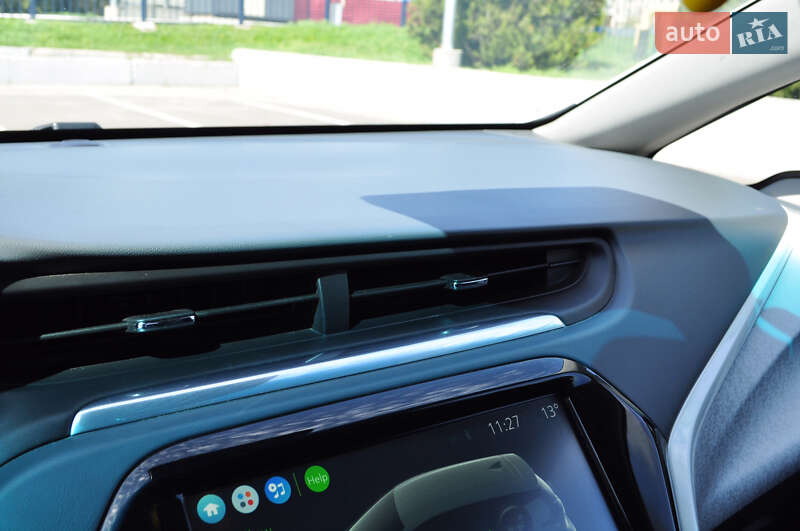 Хэтчбек Chevrolet Bolt EV 2017 в Николаеве