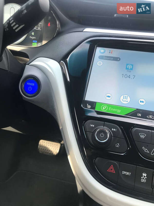 Хэтчбек Chevrolet Bolt EV 2020 в Чернигове
