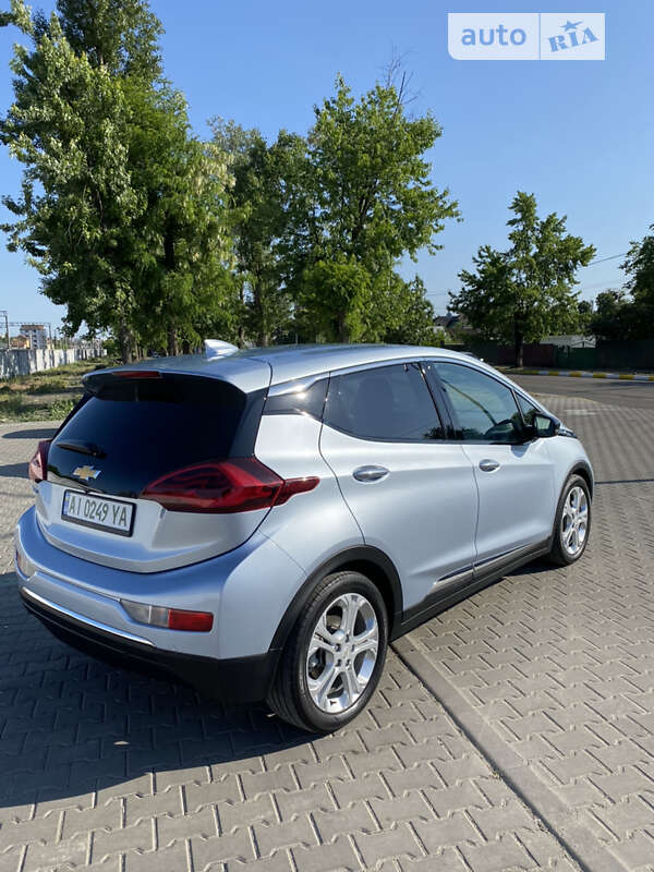 Хэтчбек Chevrolet Bolt EV 2017 в Ирпене