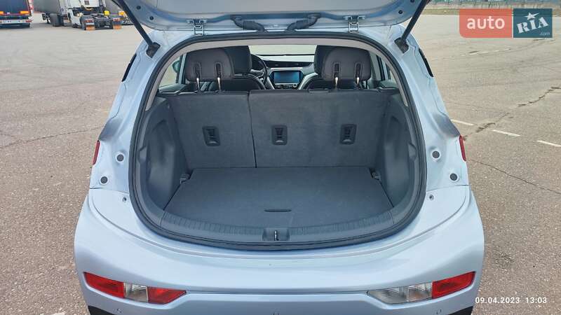 Хэтчбек Chevrolet Bolt EV 2017 в Одессе фото 23 Хэтчбек Chevrolet Bolt EV 2017 в Одессе