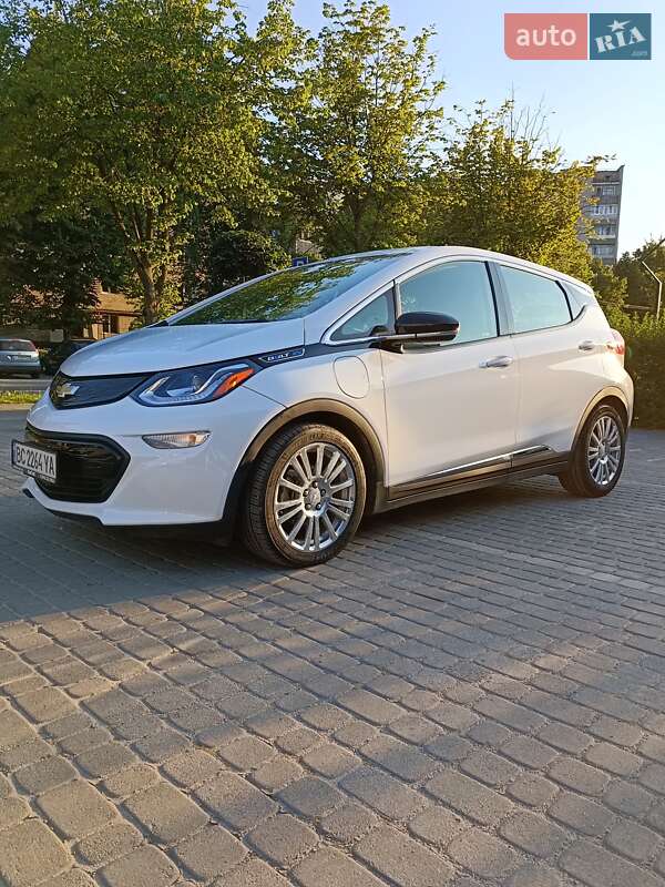 Хетчбек Chevrolet Bolt EV 2020 в Львові
