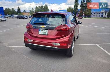 Хэтчбек Chevrolet Bolt EV 2018 в 