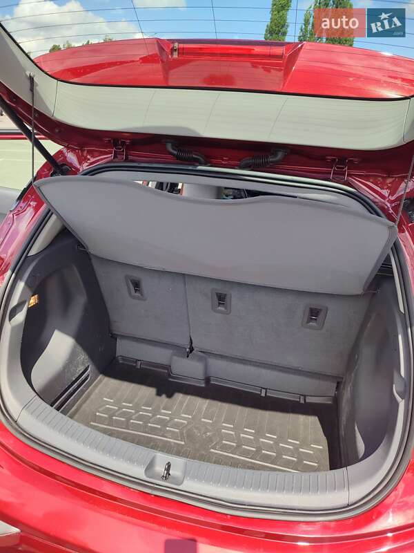 Хетчбек Chevrolet Bolt EV 2018 в Житомирі