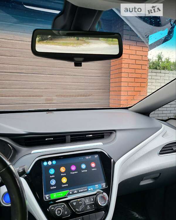 Хэтчбек Chevrolet Bolt EV 2017 в Запорожье
