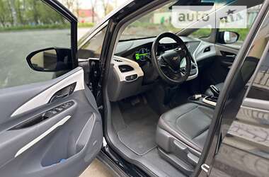 Хэтчбек Chevrolet Bolt EV 2020 в 