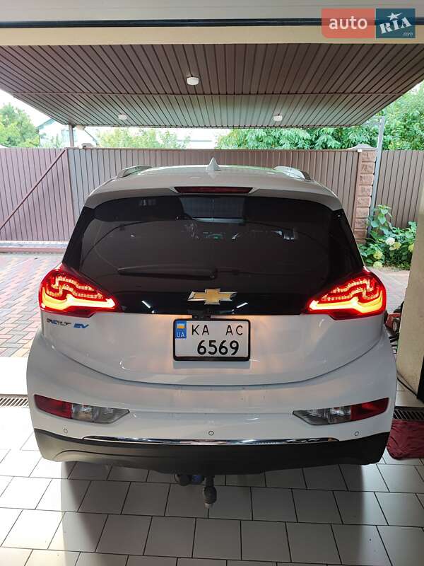 Хетчбек Chevrolet Bolt EV 2017 в Києві