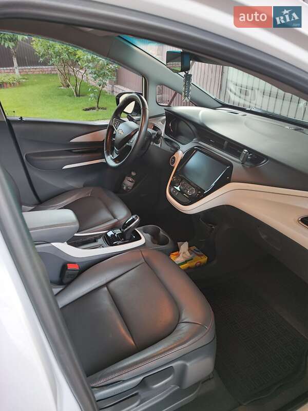 Хетчбек Chevrolet Bolt EV 2017 в Києві