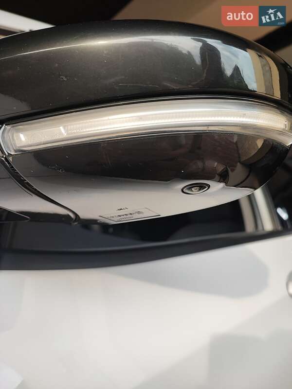 Хетчбек Chevrolet Bolt EV 2017 в Києві