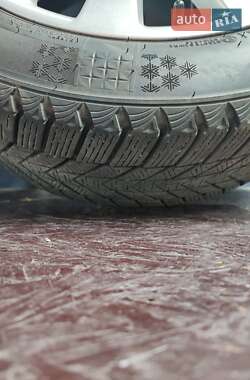 Хэтчбек Chevrolet Bolt EV 2017 в Киеве