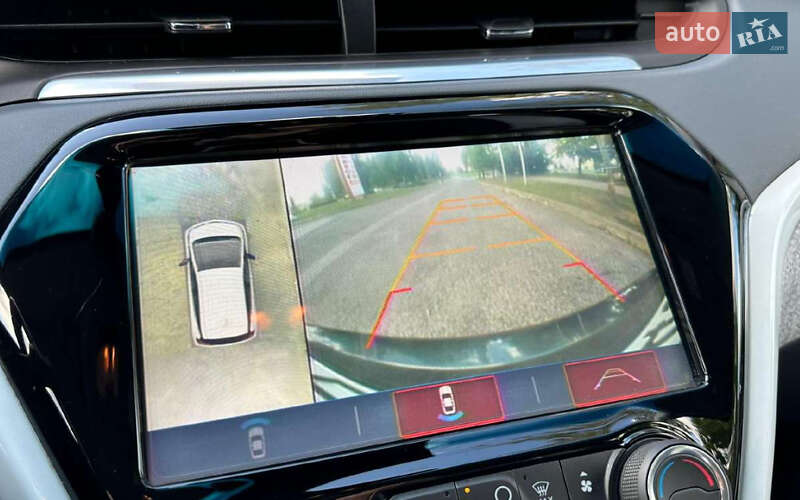 Хэтчбек Chevrolet Bolt EV 2018 в Черновцах фото 13 Хэтчбек Chevrolet Bolt EV 2018 в Черновцах