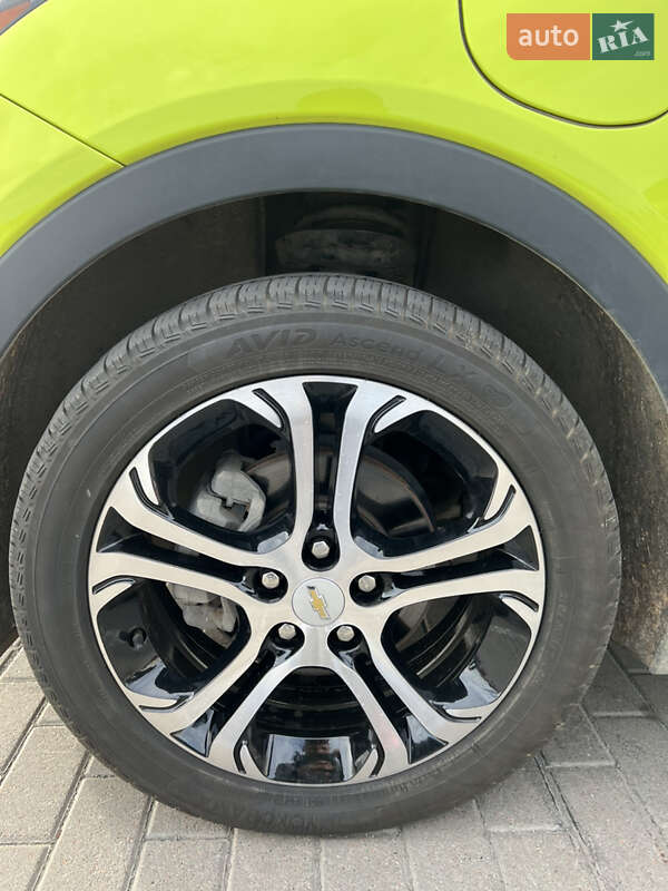 Хэтчбек Chevrolet Bolt EV 2018 в Виннице