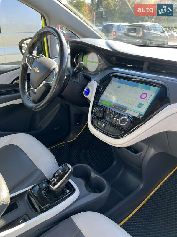 Хэтчбек Chevrolet Bolt EV 2018 в Виннице