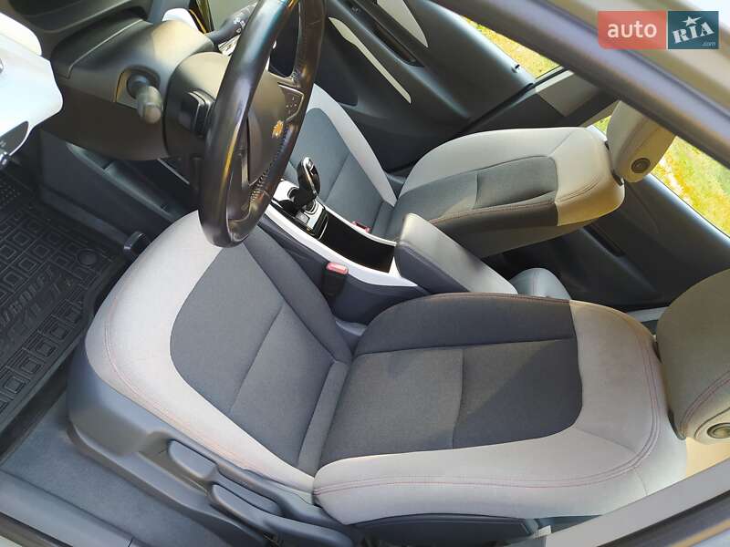 Хэтчбек Chevrolet Bolt EV 2019 в Тернополе