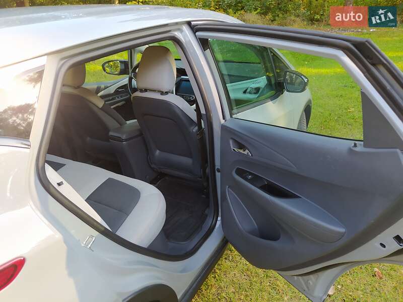 Хэтчбек Chevrolet Bolt EV 2019 в Тернополе
