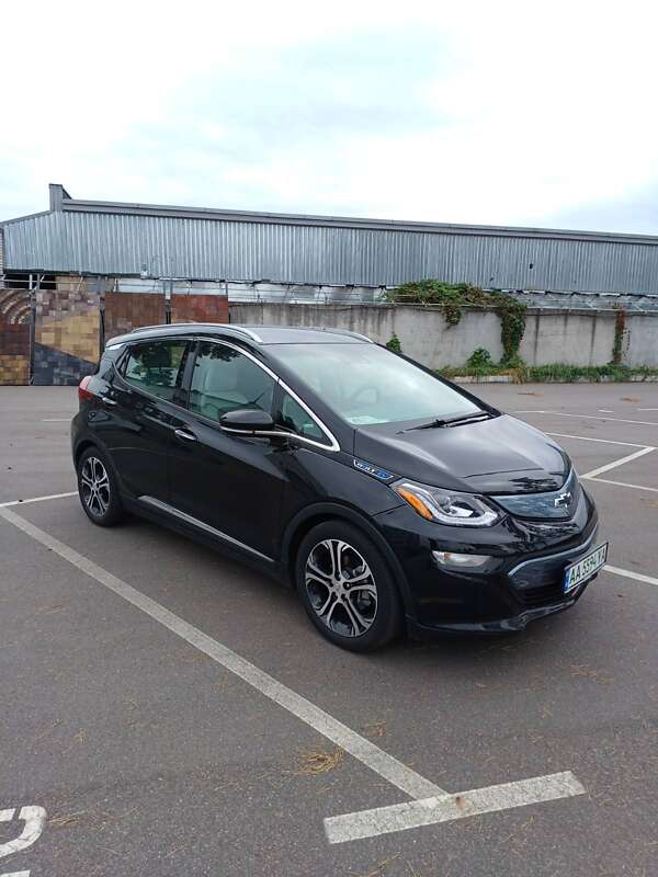 Хетчбек Chevrolet Bolt EV 2017 в Києві