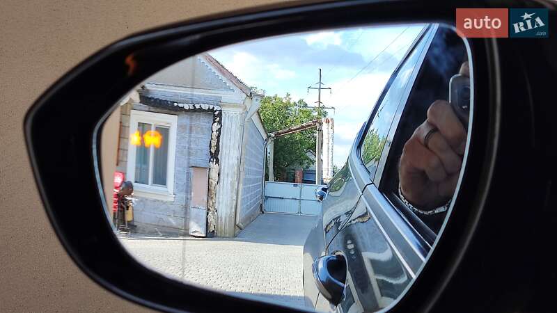 Хэтчбек Chevrolet Bolt EV 2016 в Южноукраинске