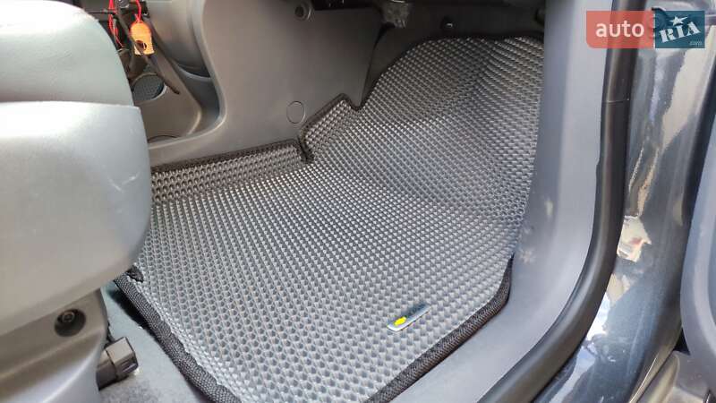 Хэтчбек Chevrolet Bolt EV 2016 в Южноукраинске