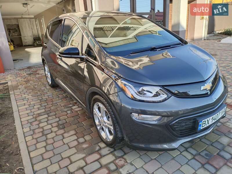 Хэтчбек Chevrolet Bolt EV 2018 в Хмельницком фото 10 Хэтчбек Chevrolet Bolt EV 2018 в Хмельницком