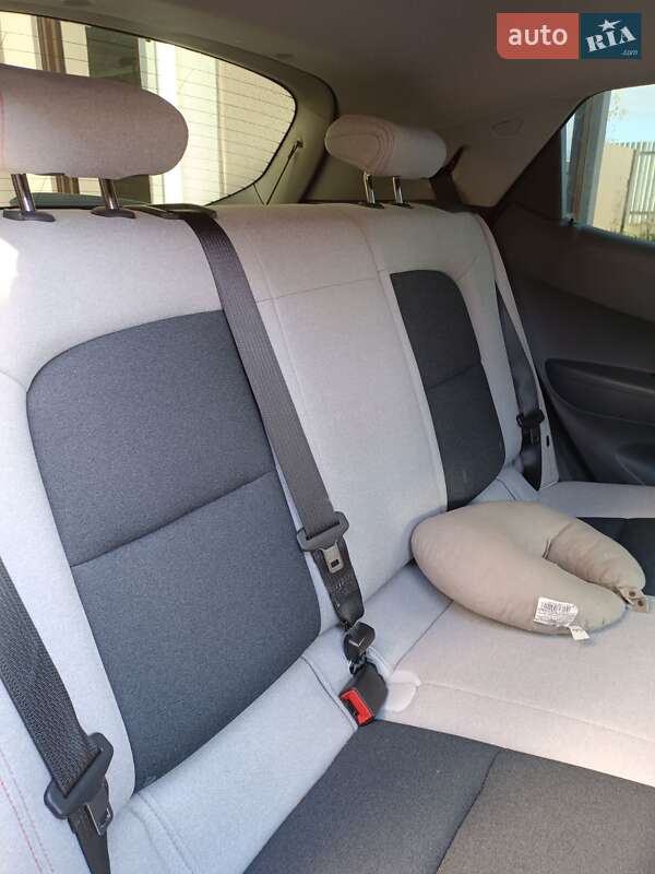 Хэтчбек Chevrolet Bolt EV 2018 в Хмельницком фото 19 Хэтчбек Chevrolet Bolt EV 2018 в Хмельницком