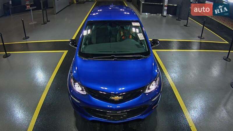 Хетчбек Chevrolet Bolt EV 2017 в Києві фото 30 Хетчбек Chevrolet Bolt EV 2017 в Києві