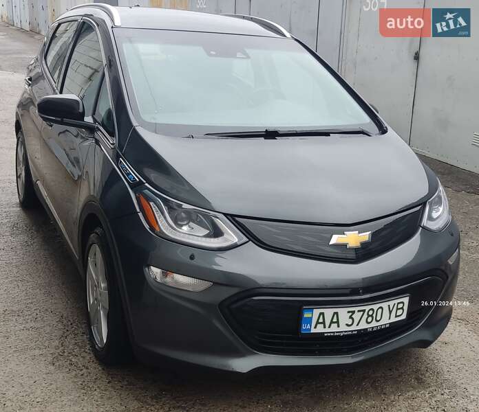 Хэтчбек Chevrolet Bolt EV 2019 в Киеве